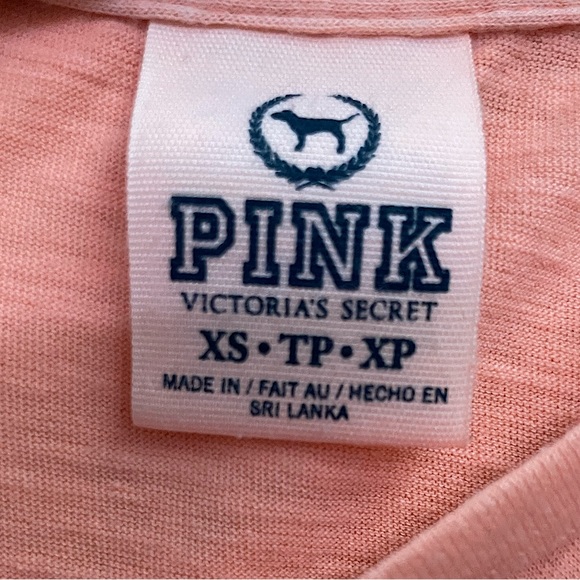 PINK Victoria’s Secret 2 Cropped Shirt Bundle! - Picture 7 of 8